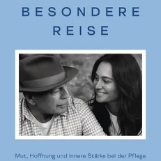 Buchcover blauer Hintergrund mit schwarz weiß Foto von einem Paar 