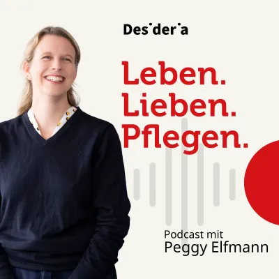 Lächelnde Frau auf Podcastcover 