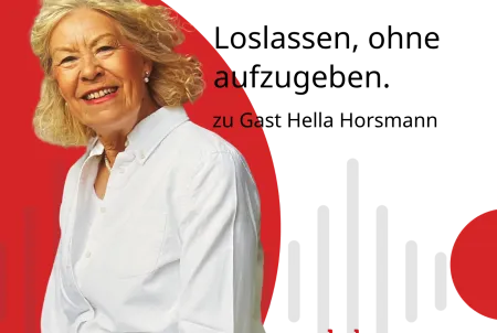 Podcastcover Frau lächelt in die Kamera